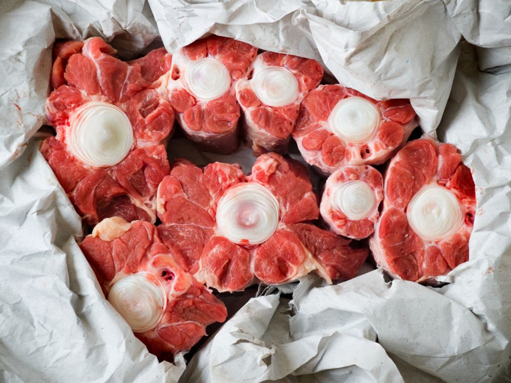 Australia Beef Oxtail Cut Vacuum 3.jpg