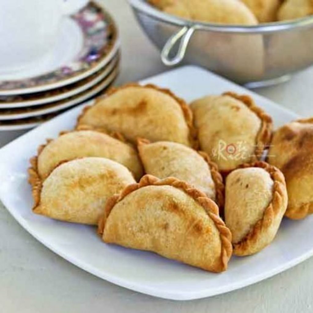 Vege Curry Puff 100PCS 4.jpg