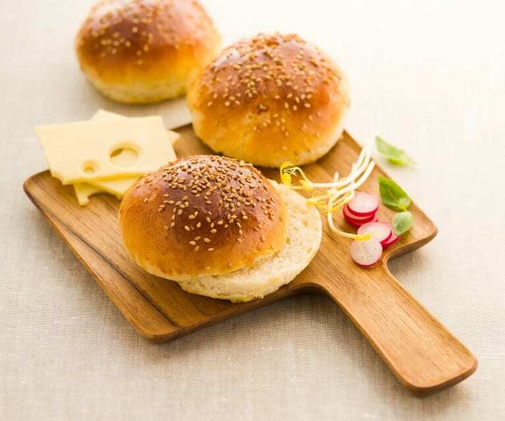 Burger Bun 4Inch 3.jpg