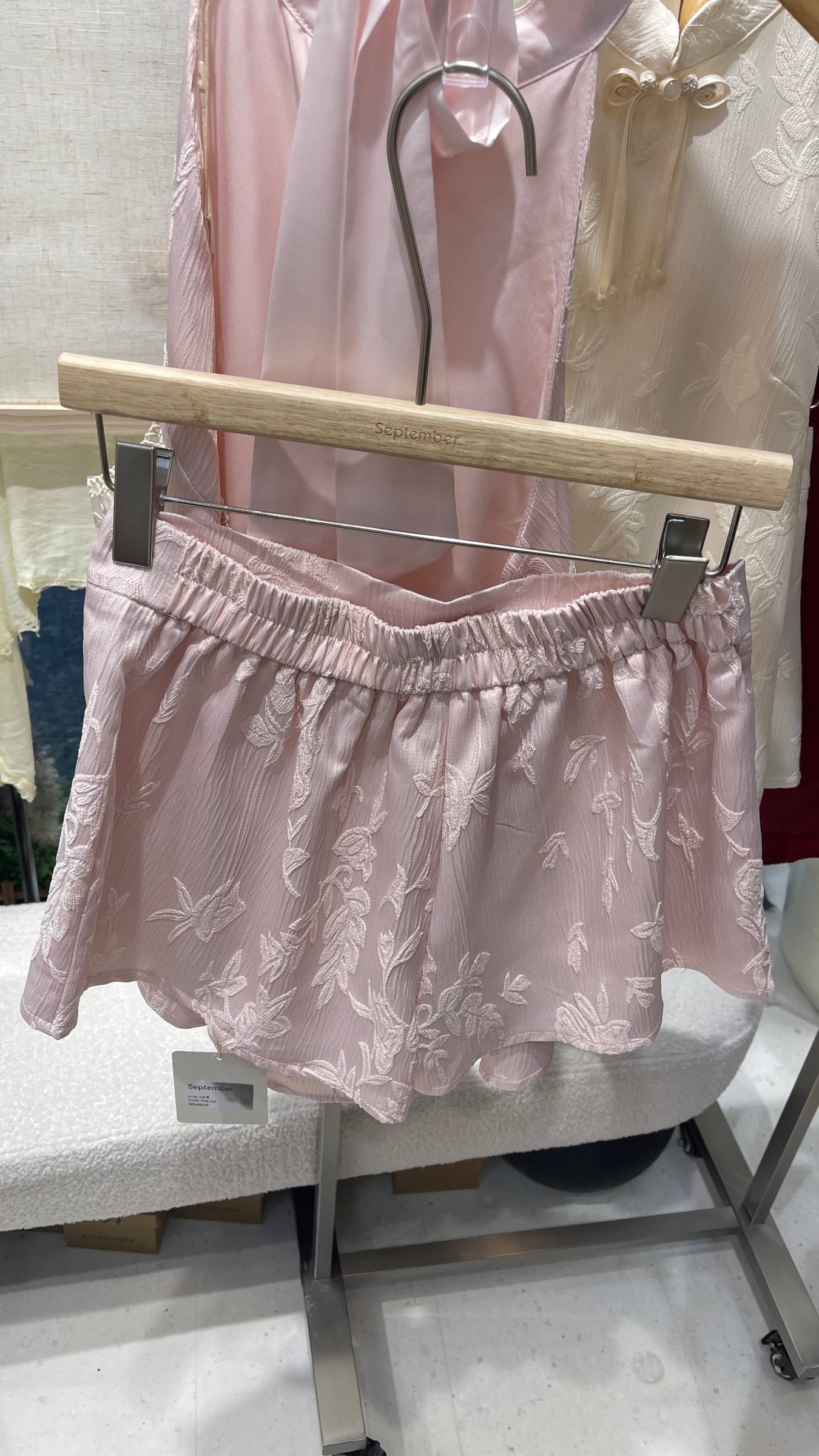 image_33105AB5-CA7E-4B4D-80BD-D63F7B6FDA7A_1789124644