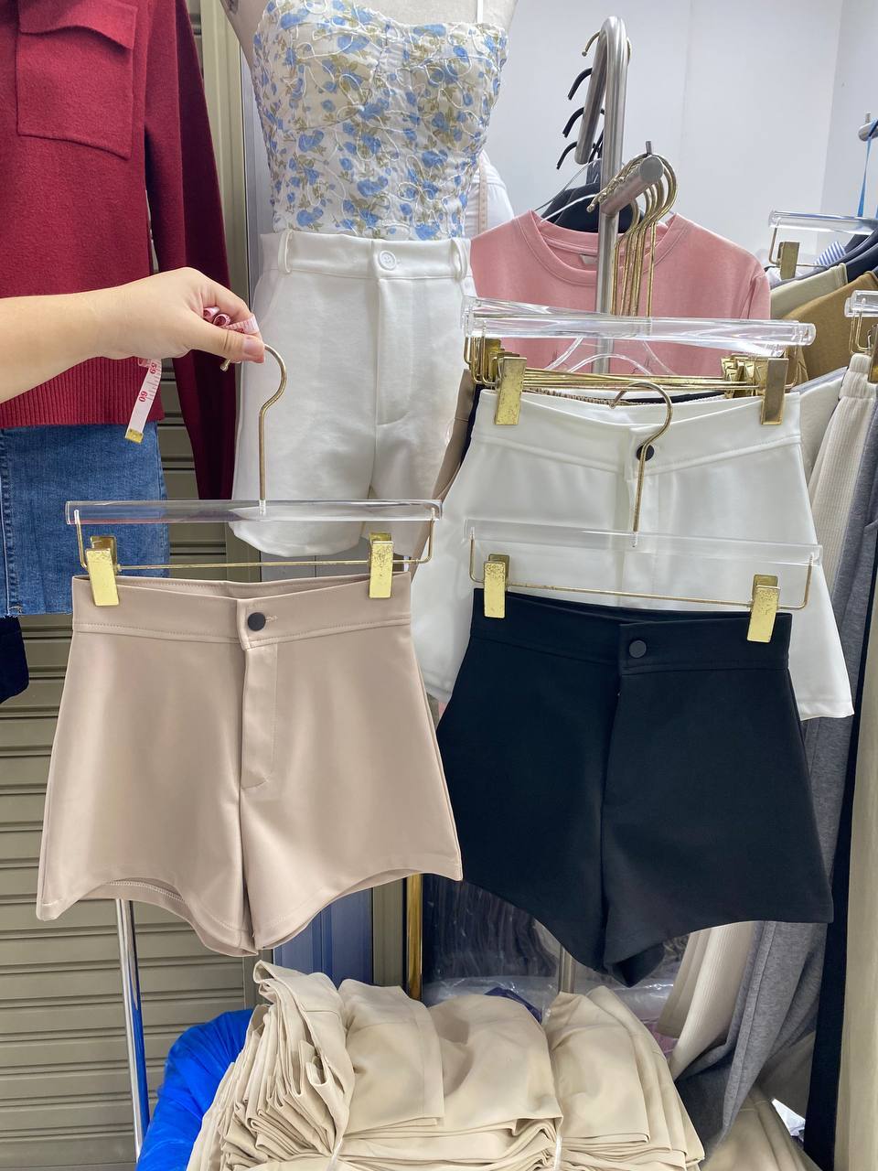 photo_2025-04-22_16-04-07