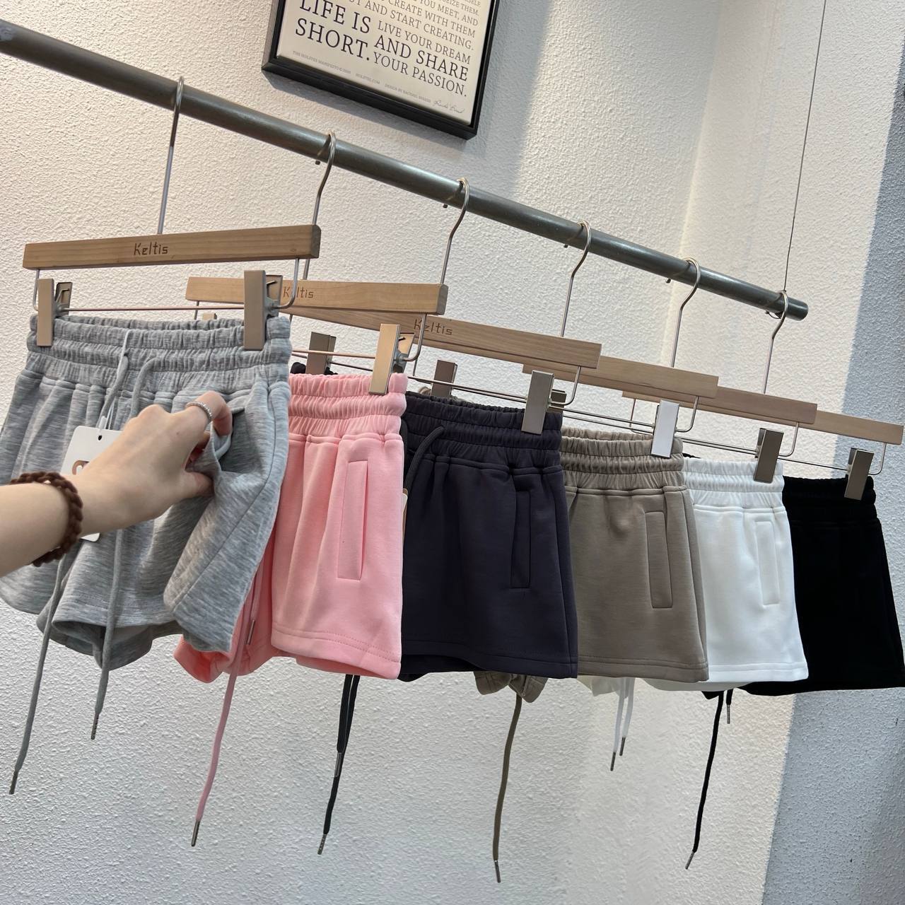 photo_2025-04-22_21-03-29