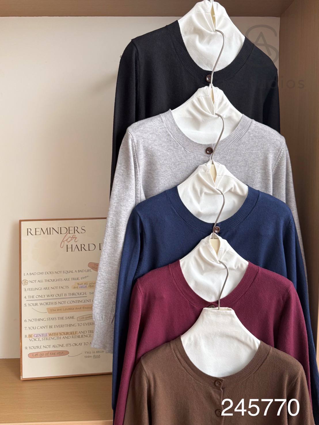 photo_2025-10-31_22-22-50