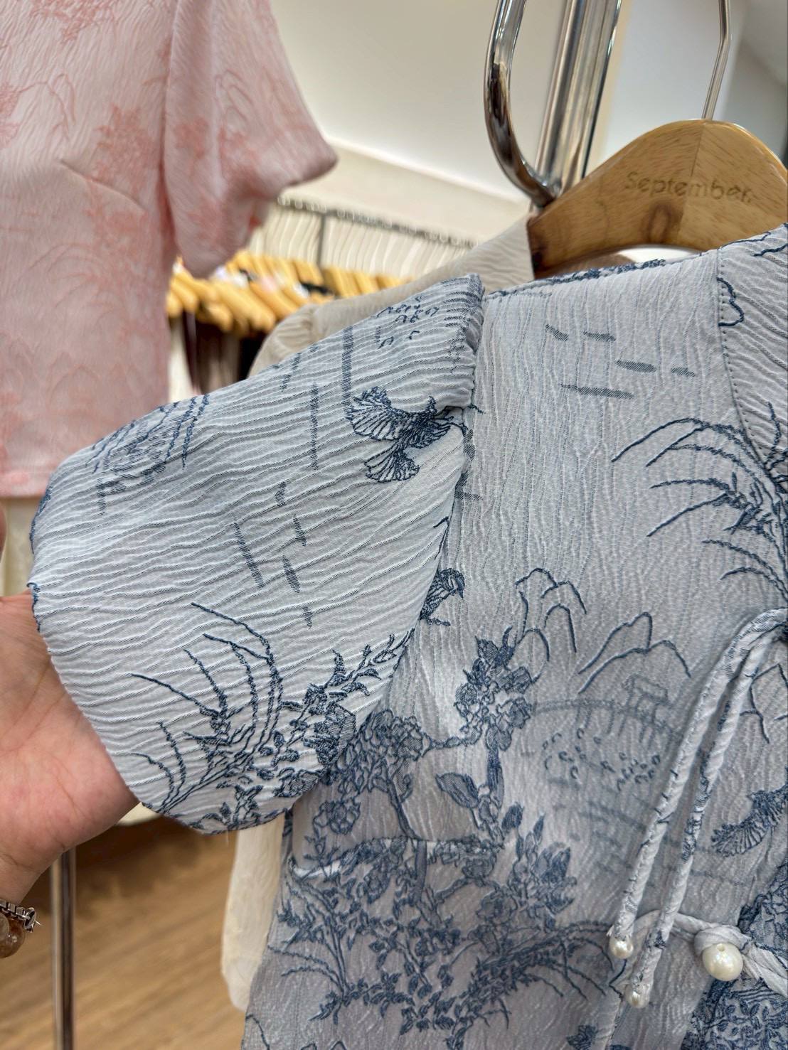 photo_2025-11-07_18-35-25