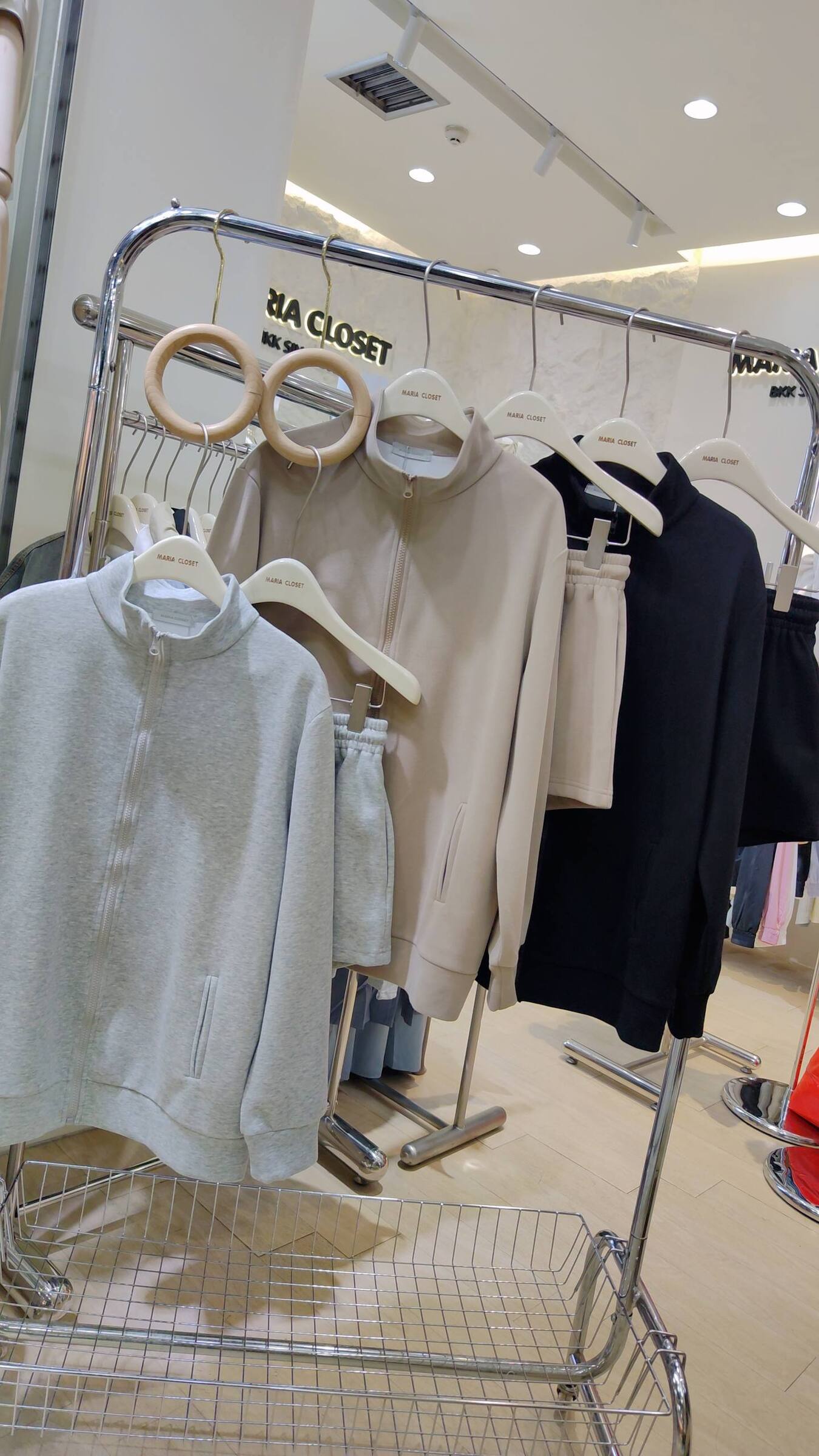 photo_2025-11-08_23-36-39 (2)