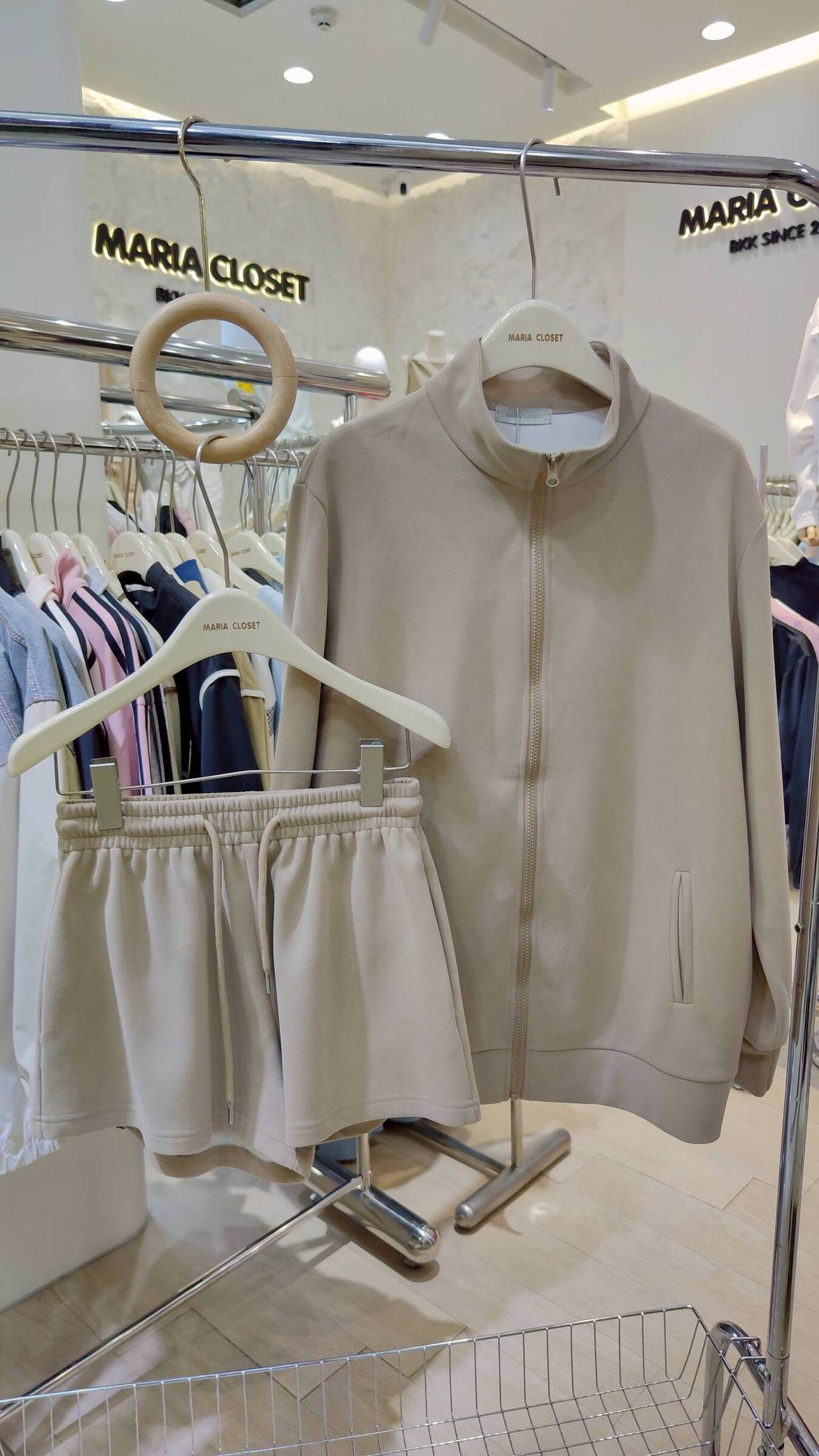 photo_2025-11-08_23-36-38 (2)