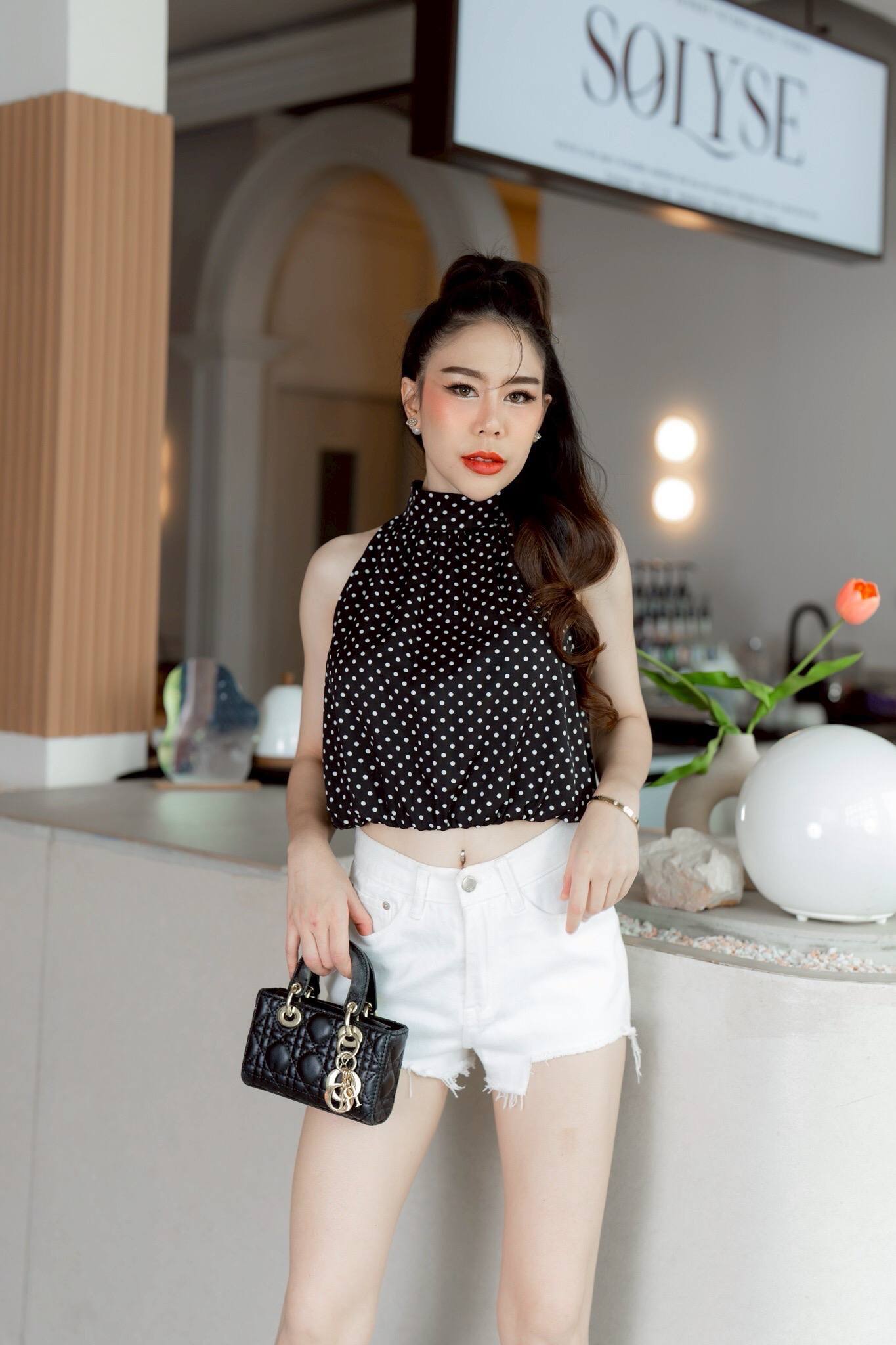 photo_2025-11-10_21-40-49