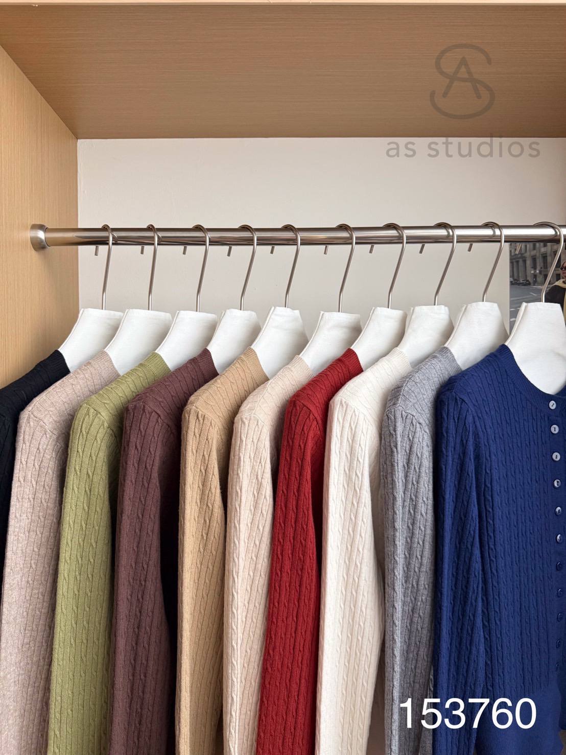 photo_3_2025-11-12_19-03-36