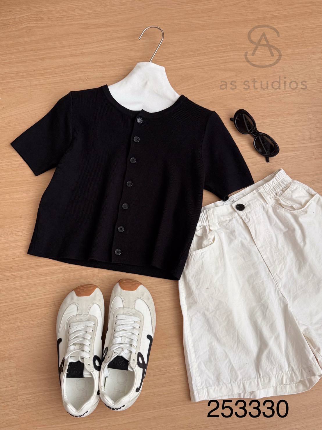 photo_3_2025-11-19_22-46-00