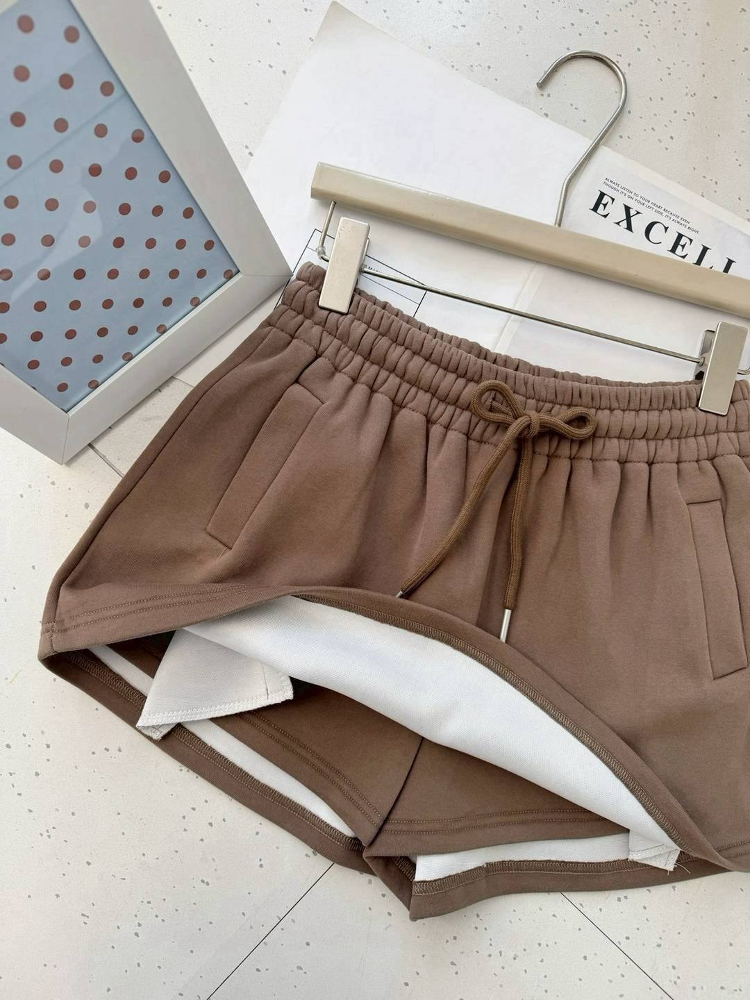 photo_1_2025-11-25_23-04-38