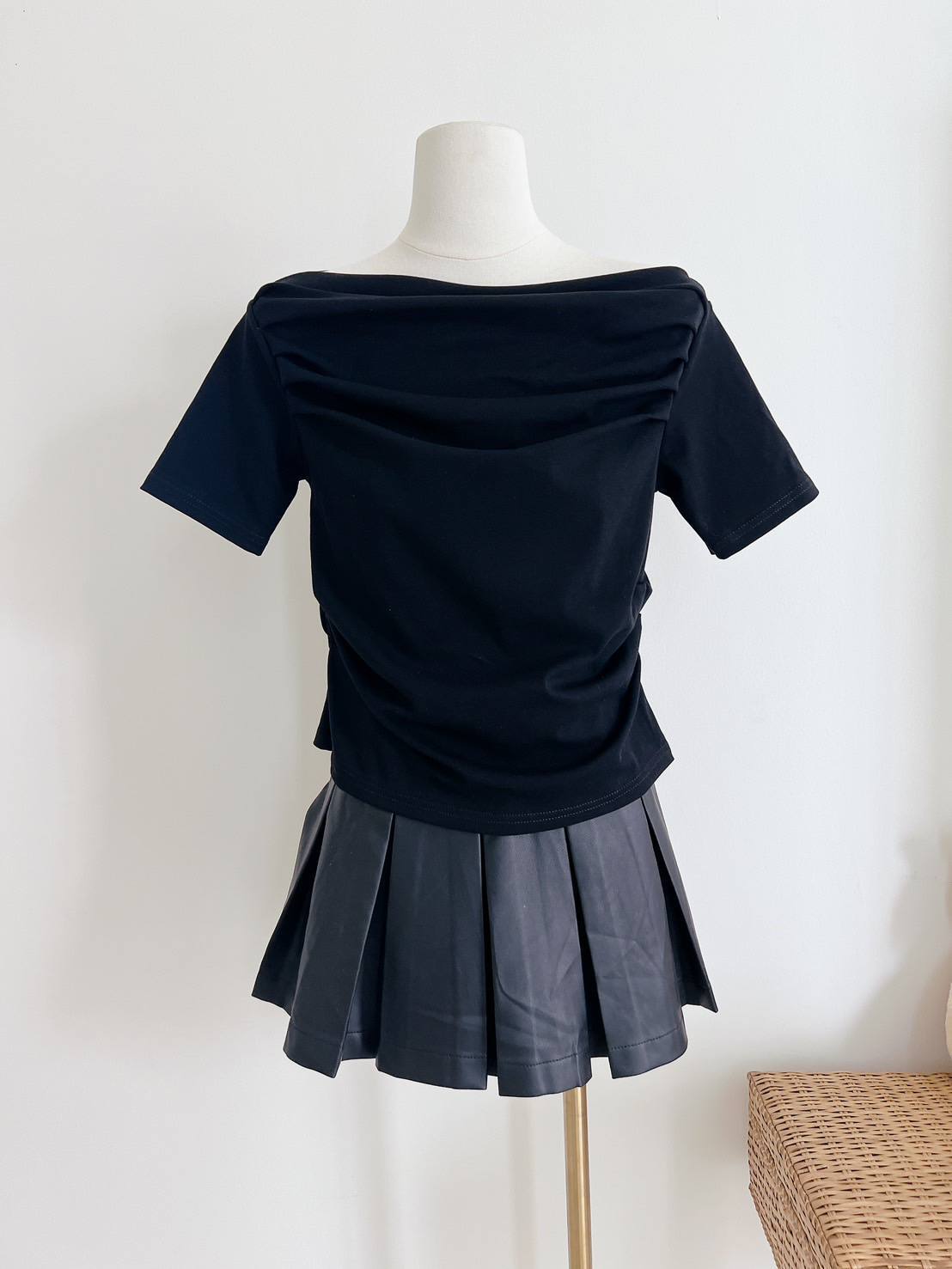 photo_1_2025-11-27_23-39-06