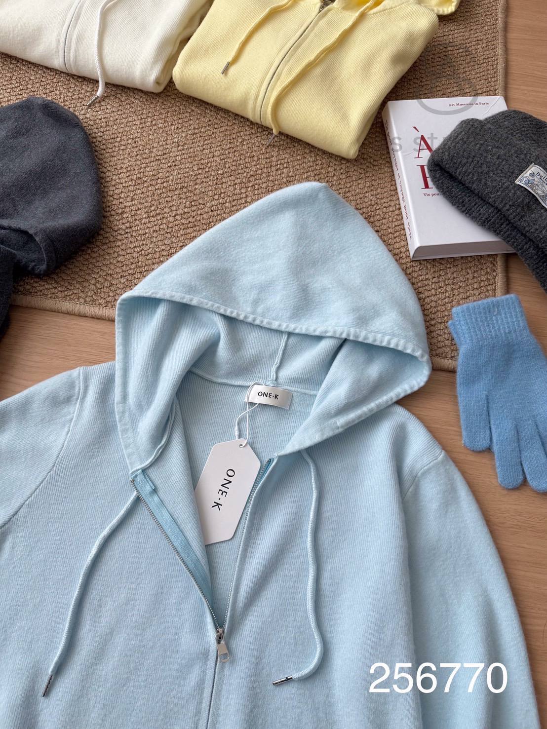 photo_2_2025-12-03_23-21-15