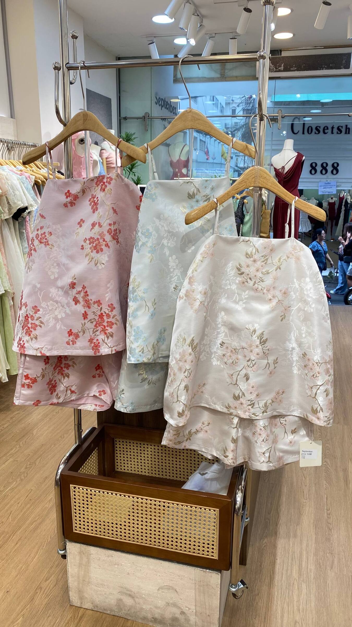 photo_5_2025-12-05_09-11-20