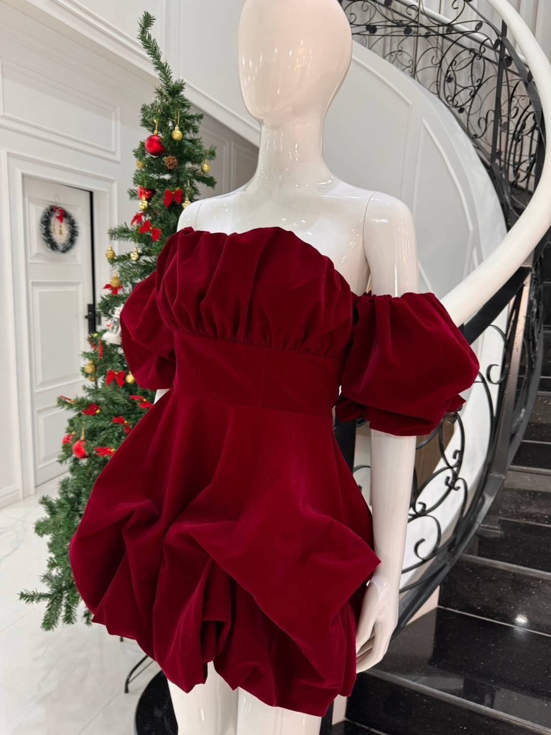 photo_1_2025-12-12_19-18-00