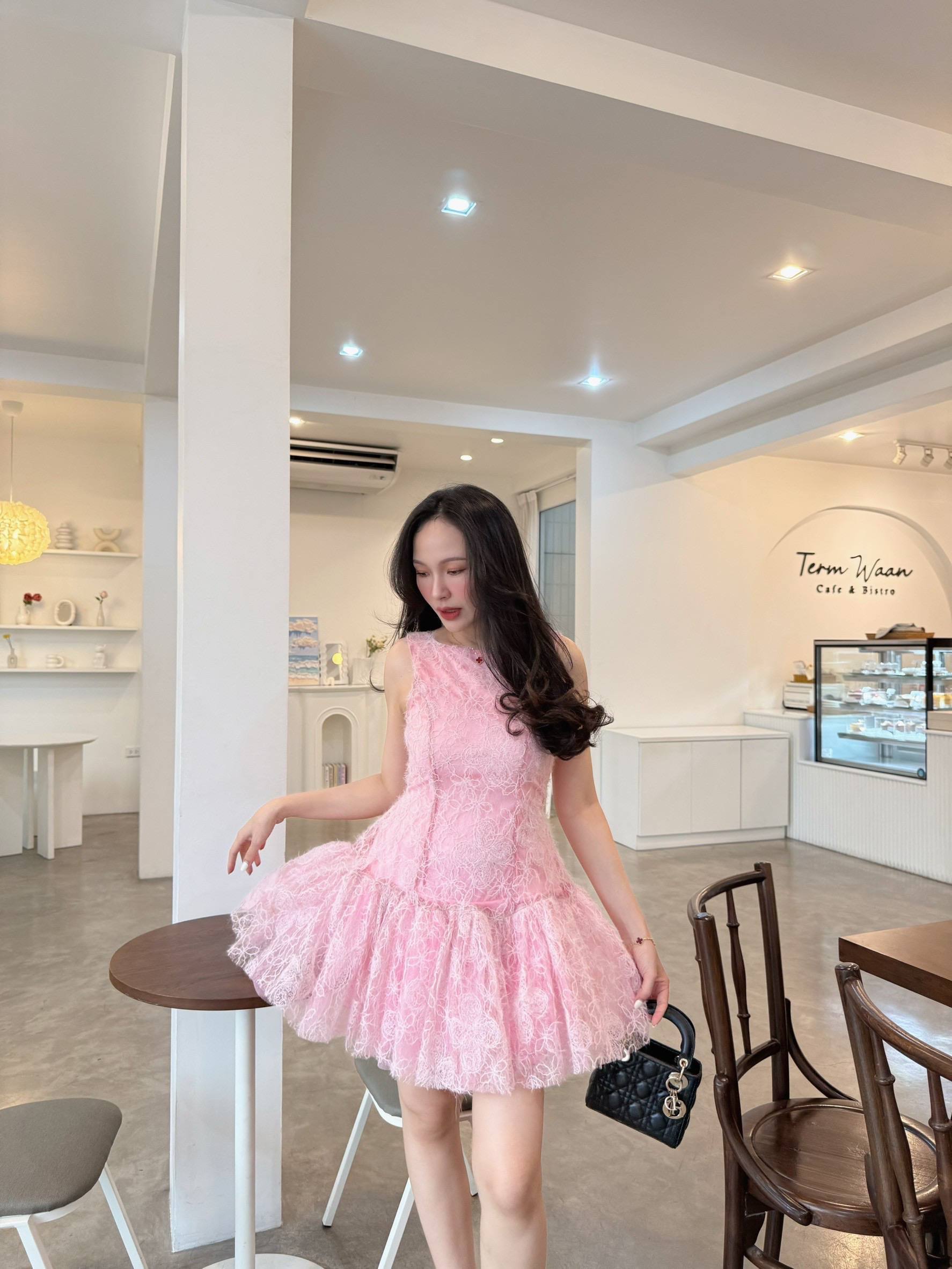 photo_9_2025-12-12_19-58-54