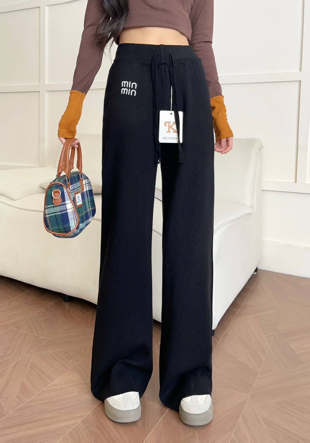 photo_6_2025-12-14_00-40-28