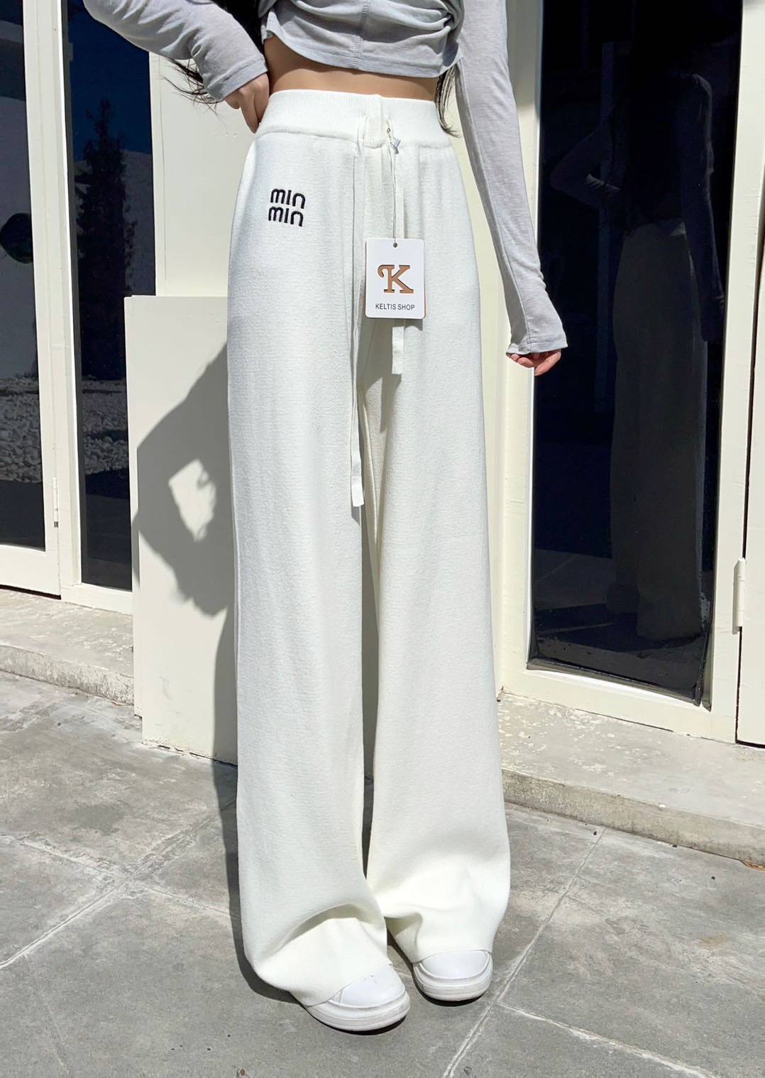 photo_15_2025-12-14_00-40-28