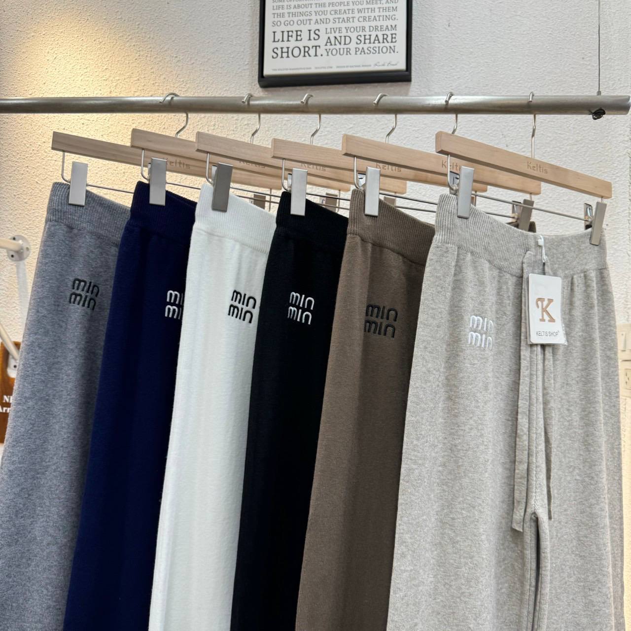 photo_24_2025-12-14_00-40-28