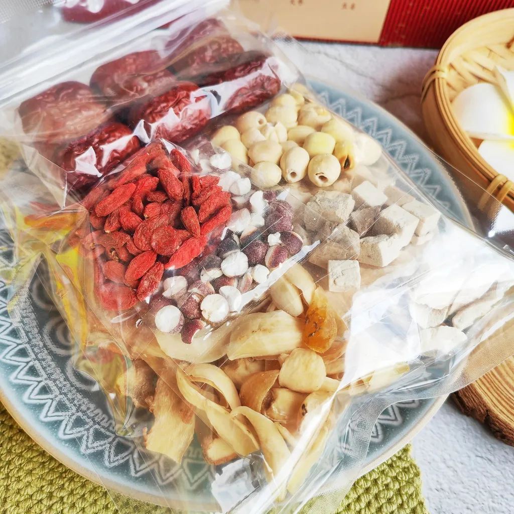 虫草花莲子宁神汤 (3)