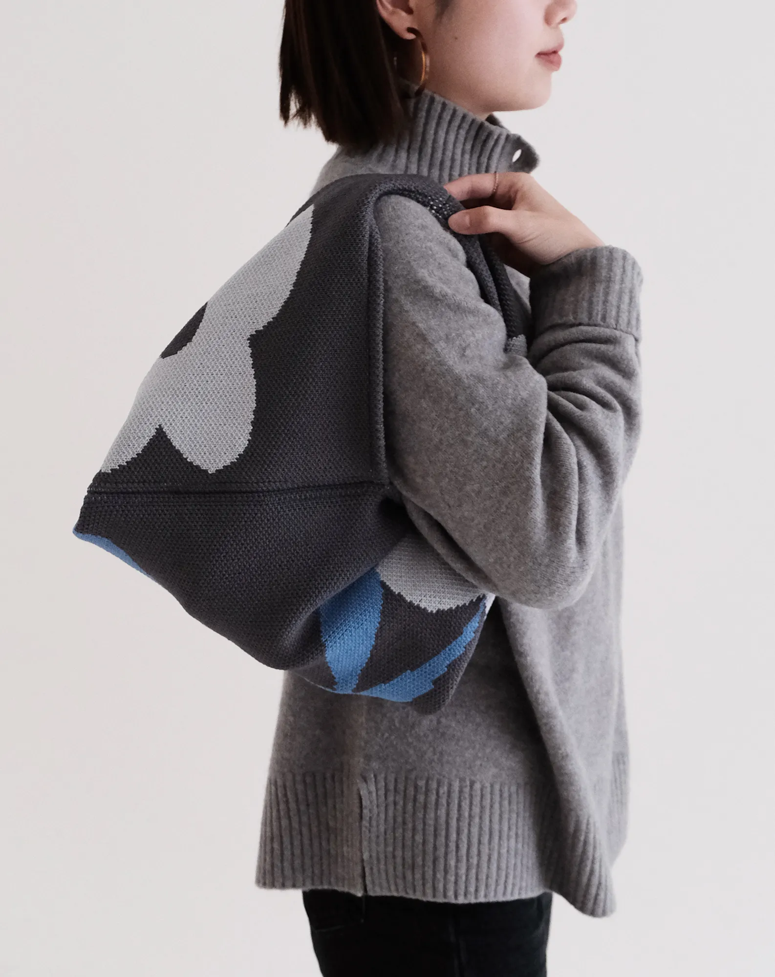 大花-夜幕灰AW-形象照