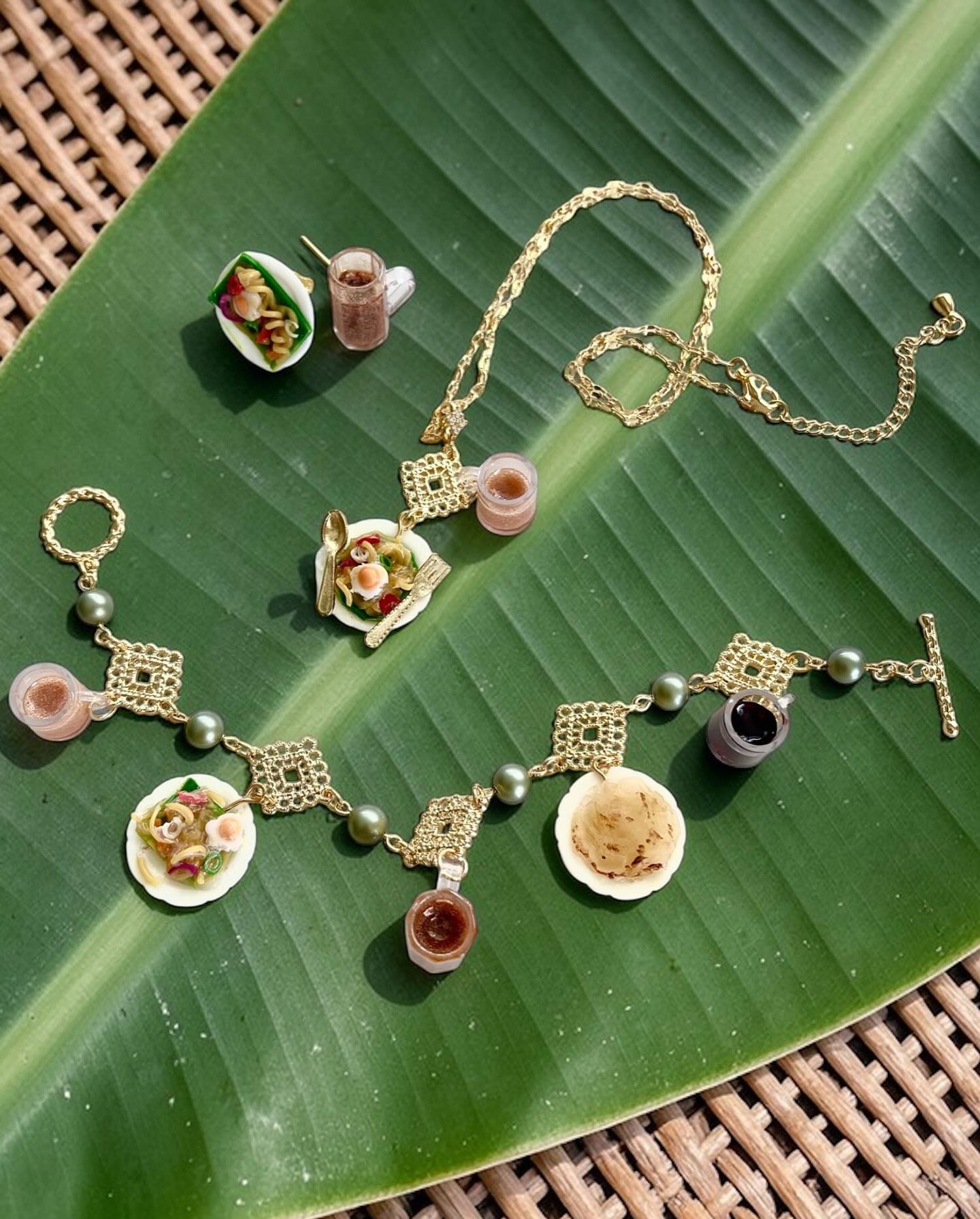 Diary of a Miniature Enthusiast | The Bistro: Miniature Edition 🍳