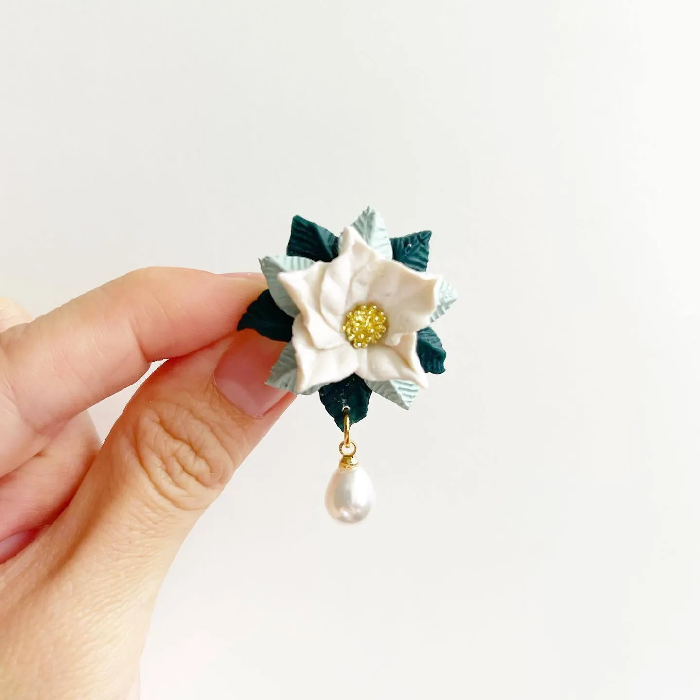 Winter brooch store