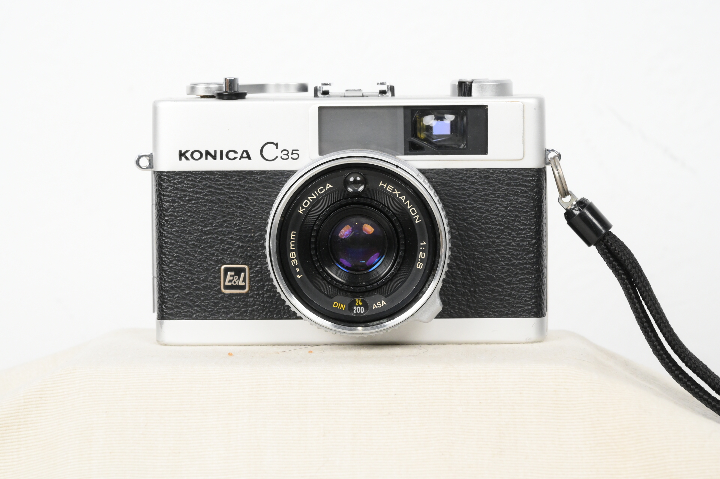 KONICA コニカフィルムカメラ C35 レトロ アンティーク - フィルムカメラ