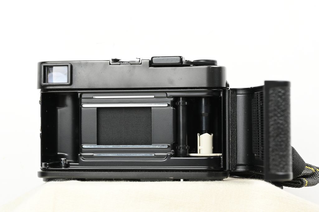 Minolta CLE #1004752有原廠背帶鏡頭蓋– 森寫真機店 Minolta CLE #1004752有原廠背帶鏡頭蓋– 森寫真機店