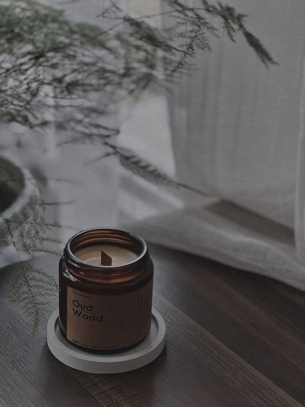 Oud Wood Candle Lito Soapery