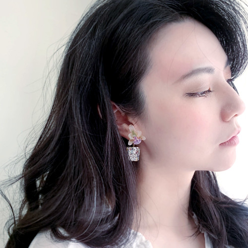 耳環 蝴蝶蘭 樹脂 琉璃 蘭花 銀飾  禮盒 耳夾 手工 情人節 - 耳環/耳夾 - 塑膠 多色