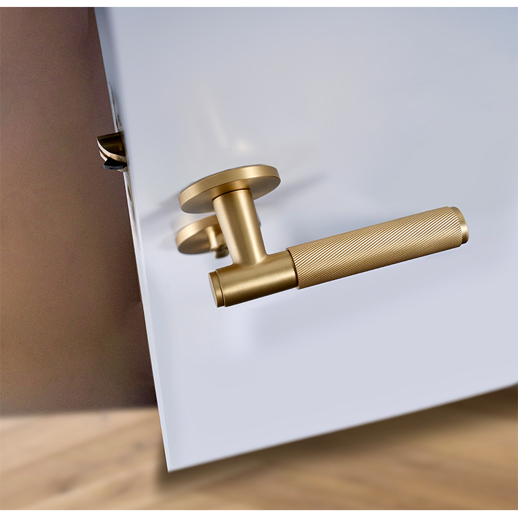 O1CN01WvE5om1JzqXQSWCsR_!!2215815781100