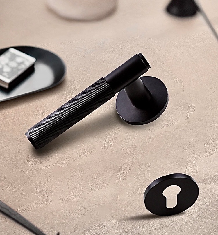 O1CN01gG1uTD1JzqXRHDNLq_!!2215815781100