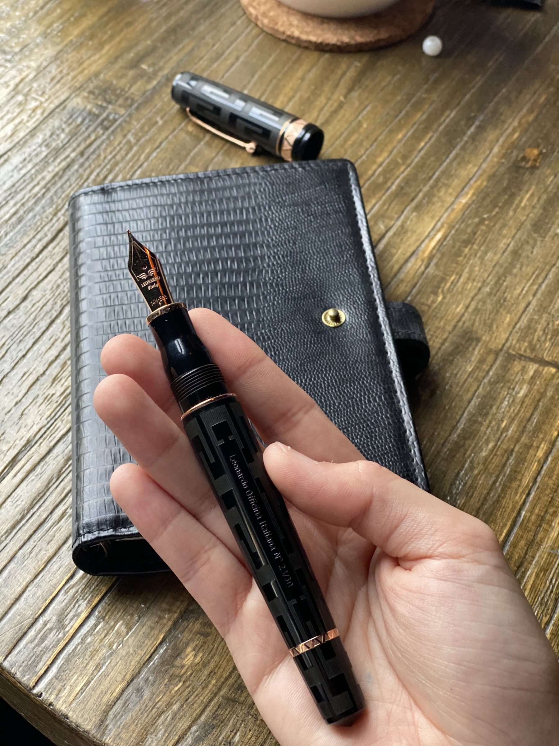 Leonardo Momento Zero Grande Art Deco 14K fountain pen limited edition