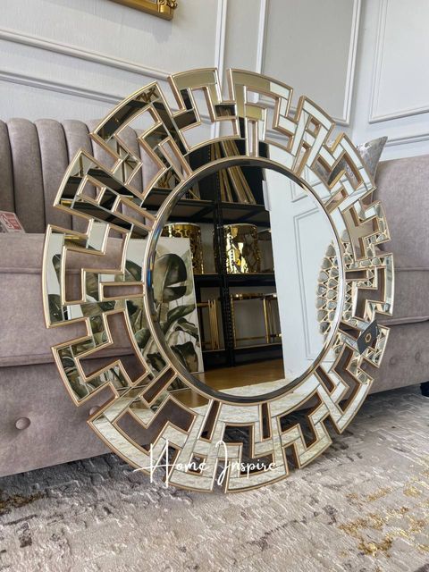 SCARLETT ROUND MIRROR 1