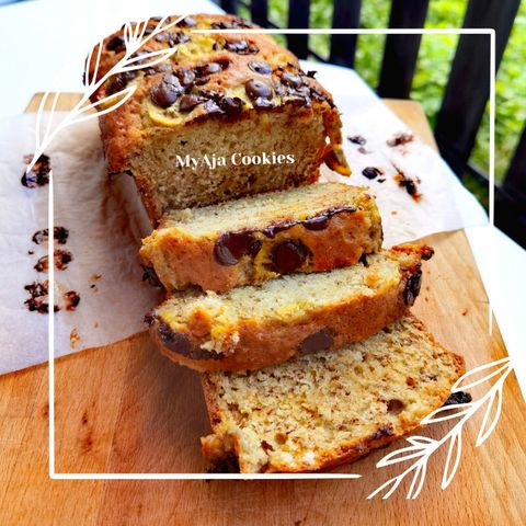 Banana Loaf Cake_1.jpg