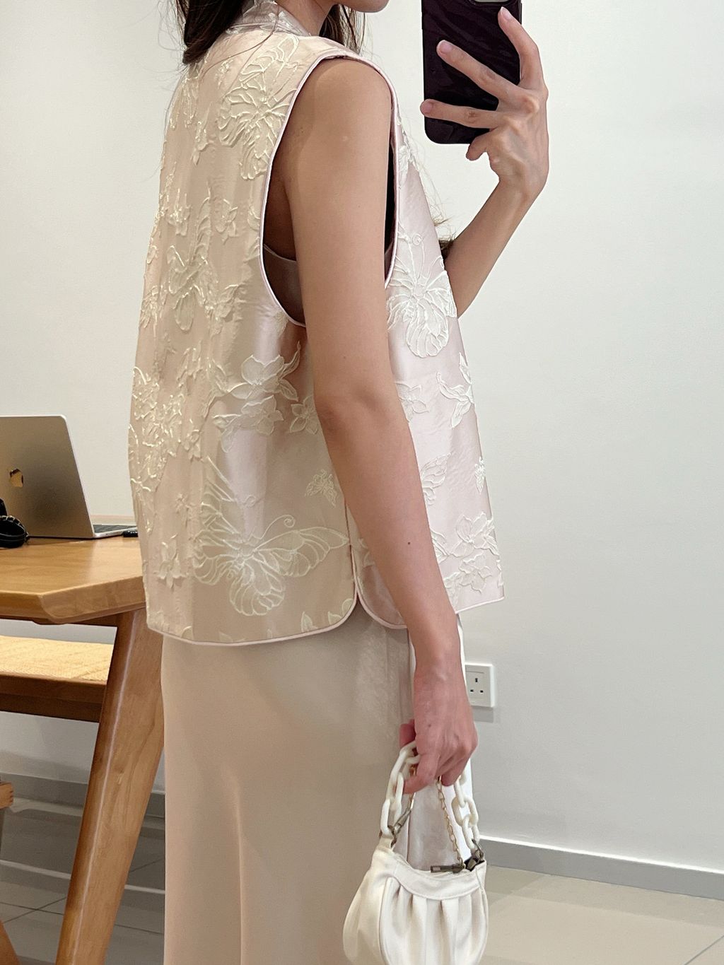 image_C64AB4EC-EB54-4363-91B3-3FAA89729C3E_1762755157