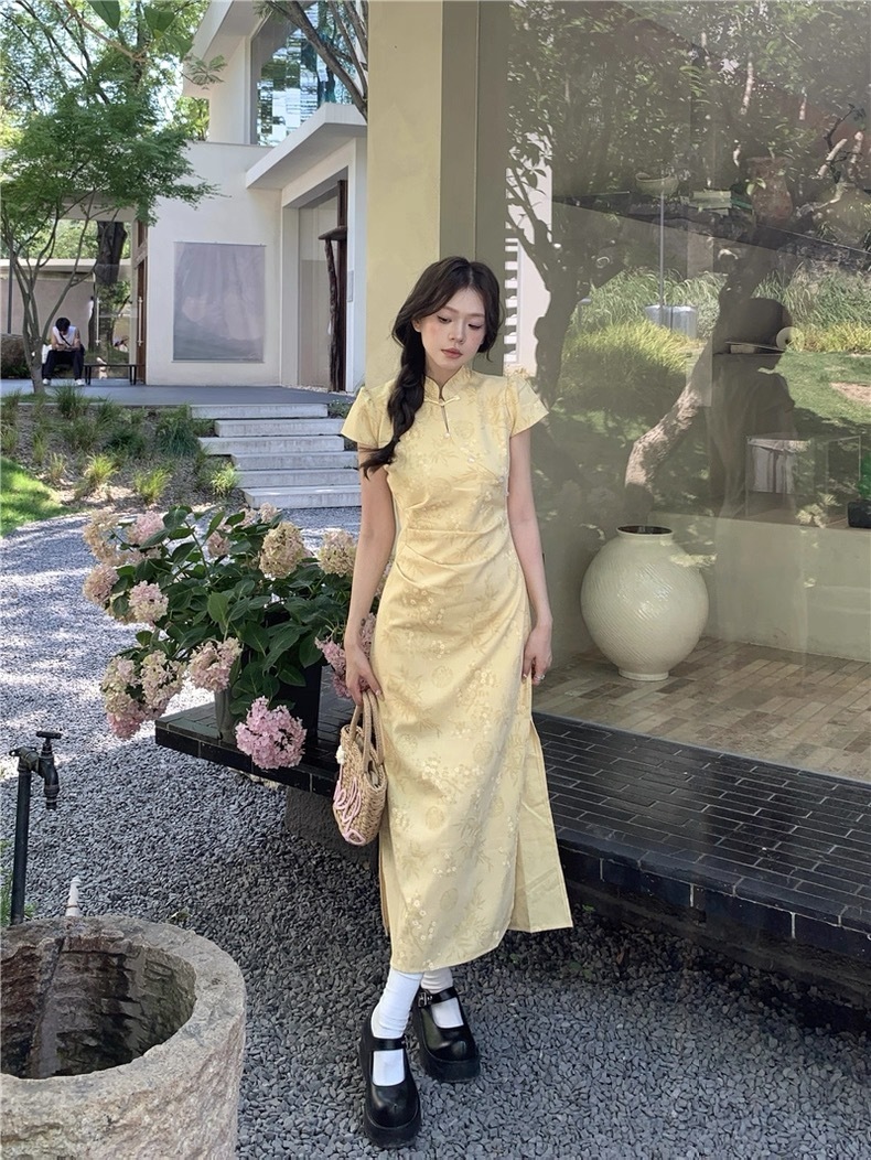 Yellow黄色