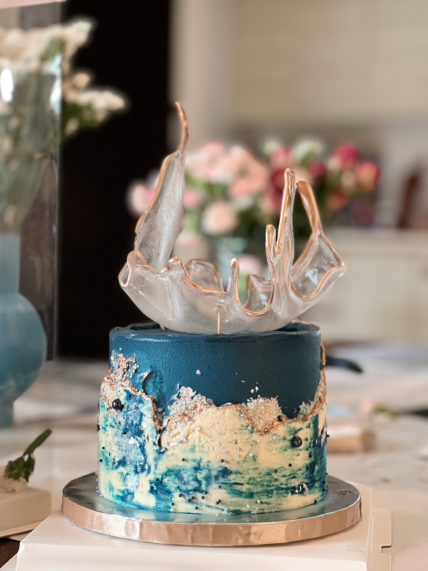 Buttercream Marble Cake Tutorial | Isomalt Bowl | Cake Decorating Tutorial  - YouTube