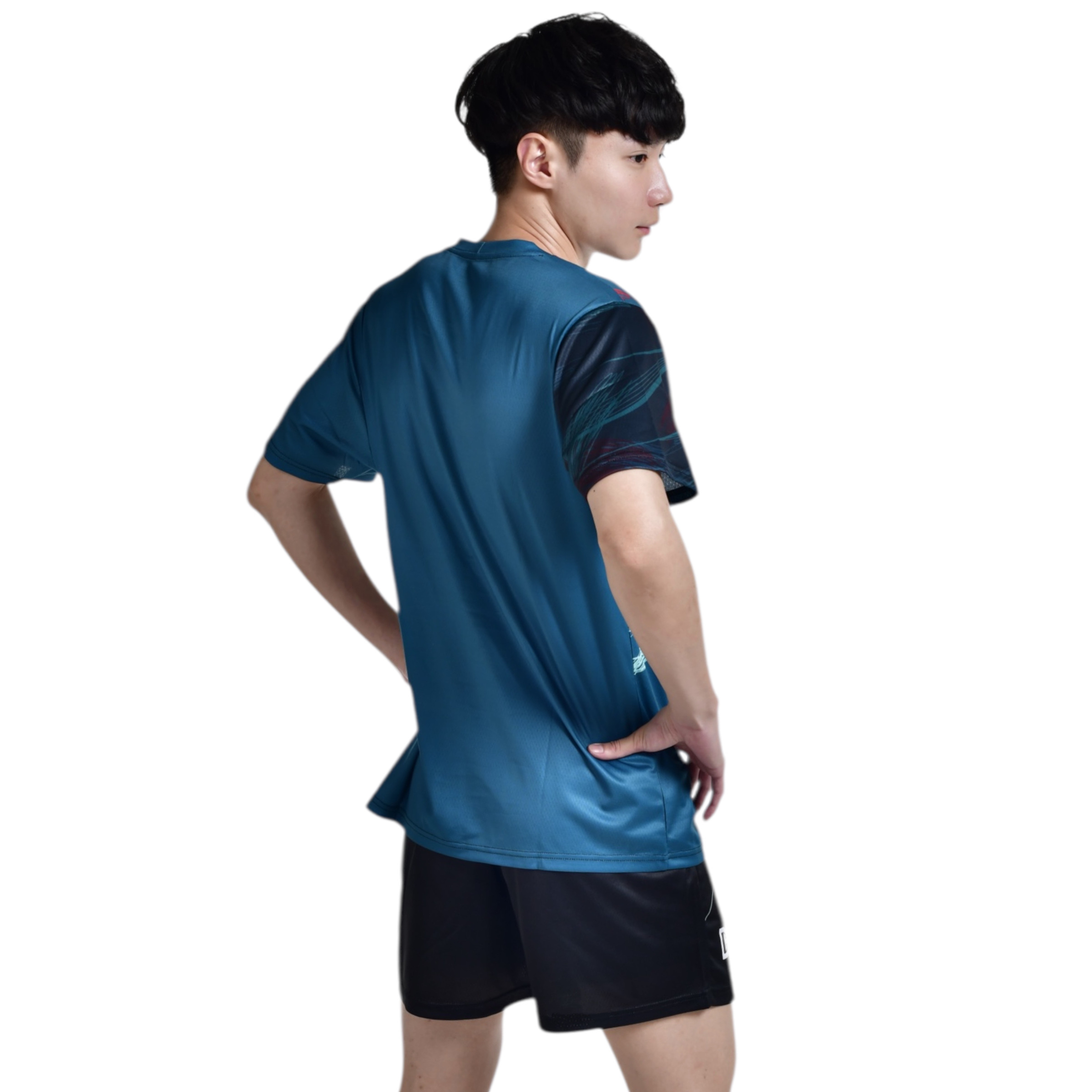 CC63CAD7-E42B-4D12-81A5-93235890ACA4