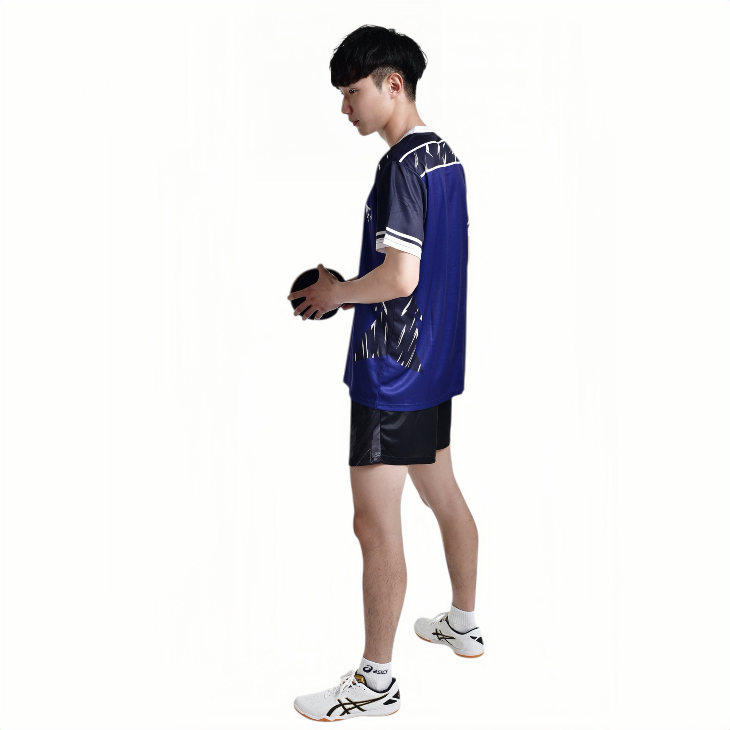 ECF91DE8-0E2B-4A8D-8645-FC7514229ACF