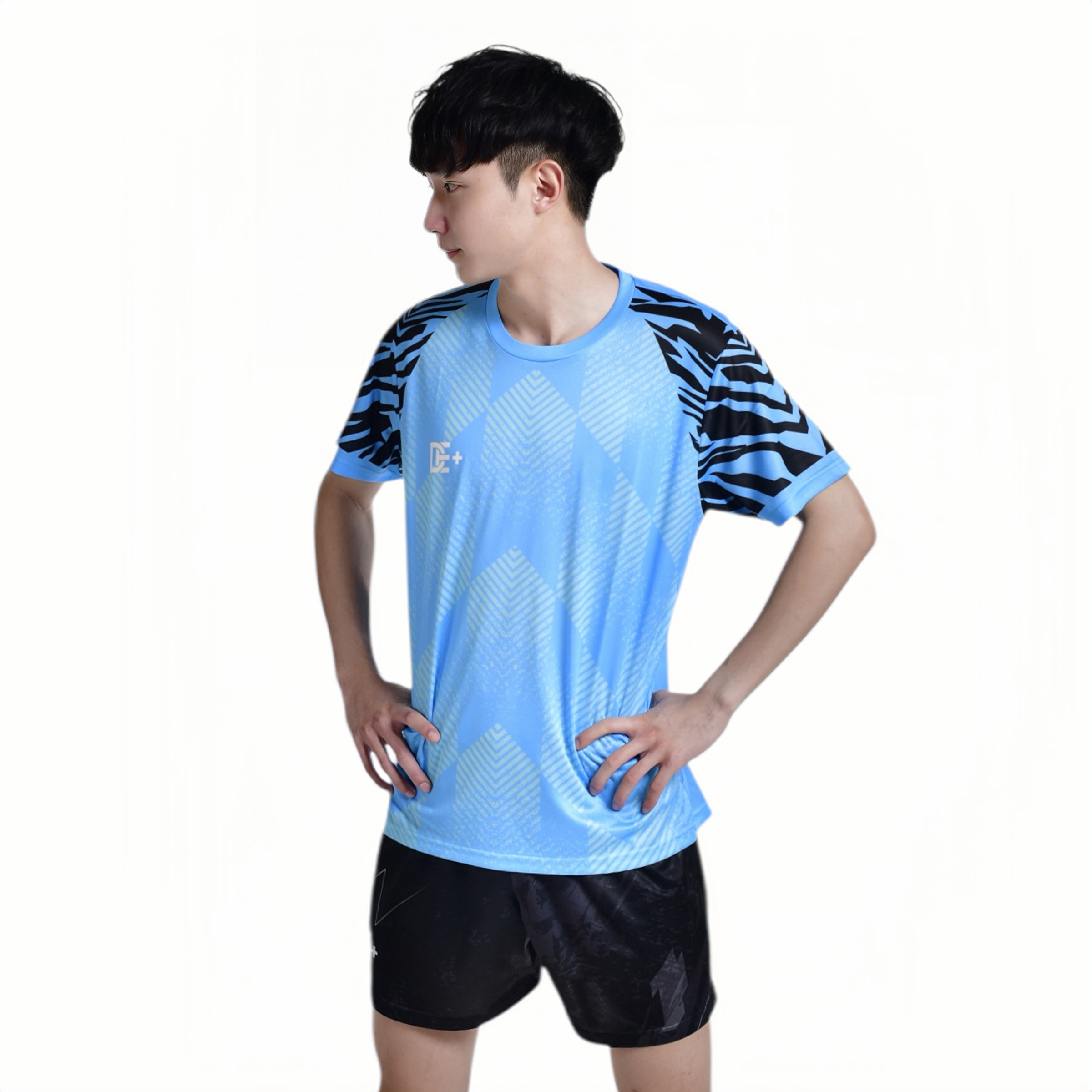 D4F51D70-E79B-497C-9F46-04175945595F