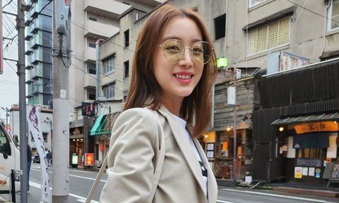 P-6041_C1_celeb1