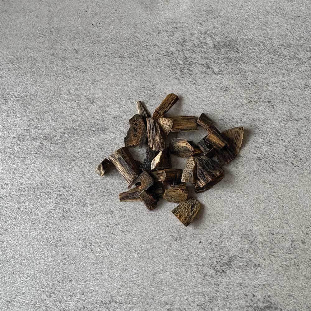 九分沉樹心油-01