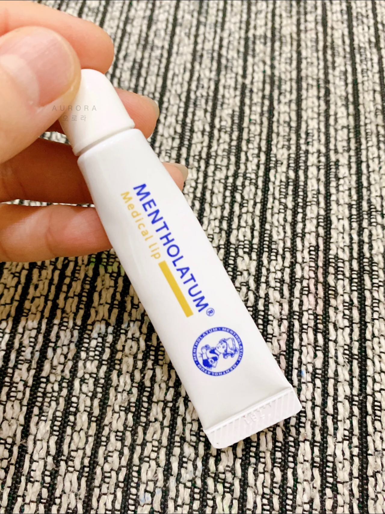 86A1DAF1-FA30-48E7-BFA1-429D549AA41C