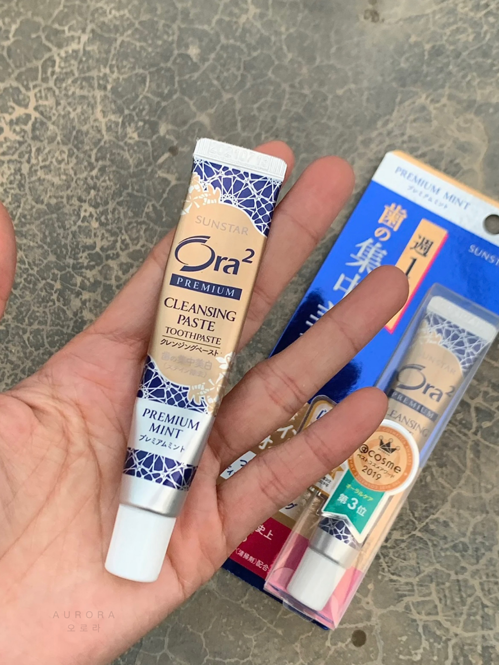 1A558CFD-444B-486C-B906-D27485E62F94