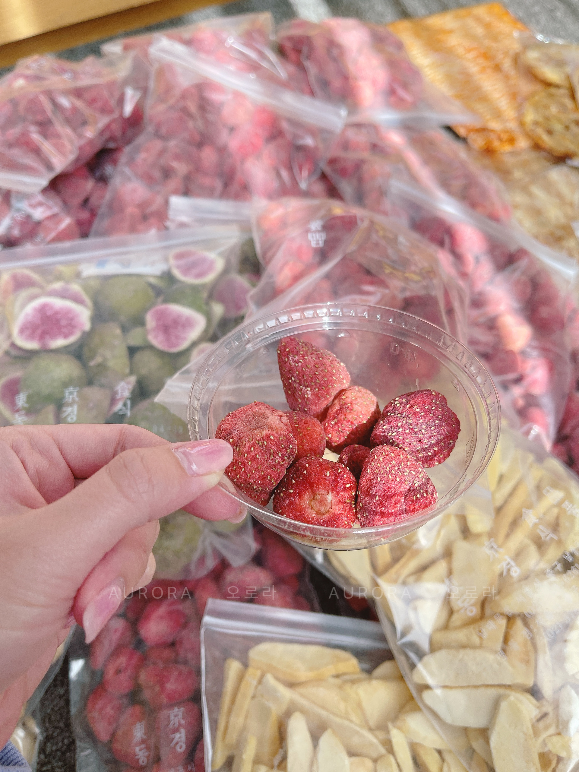 542B6D38-7727-4F4C-9C6D-81A9D828EA0E