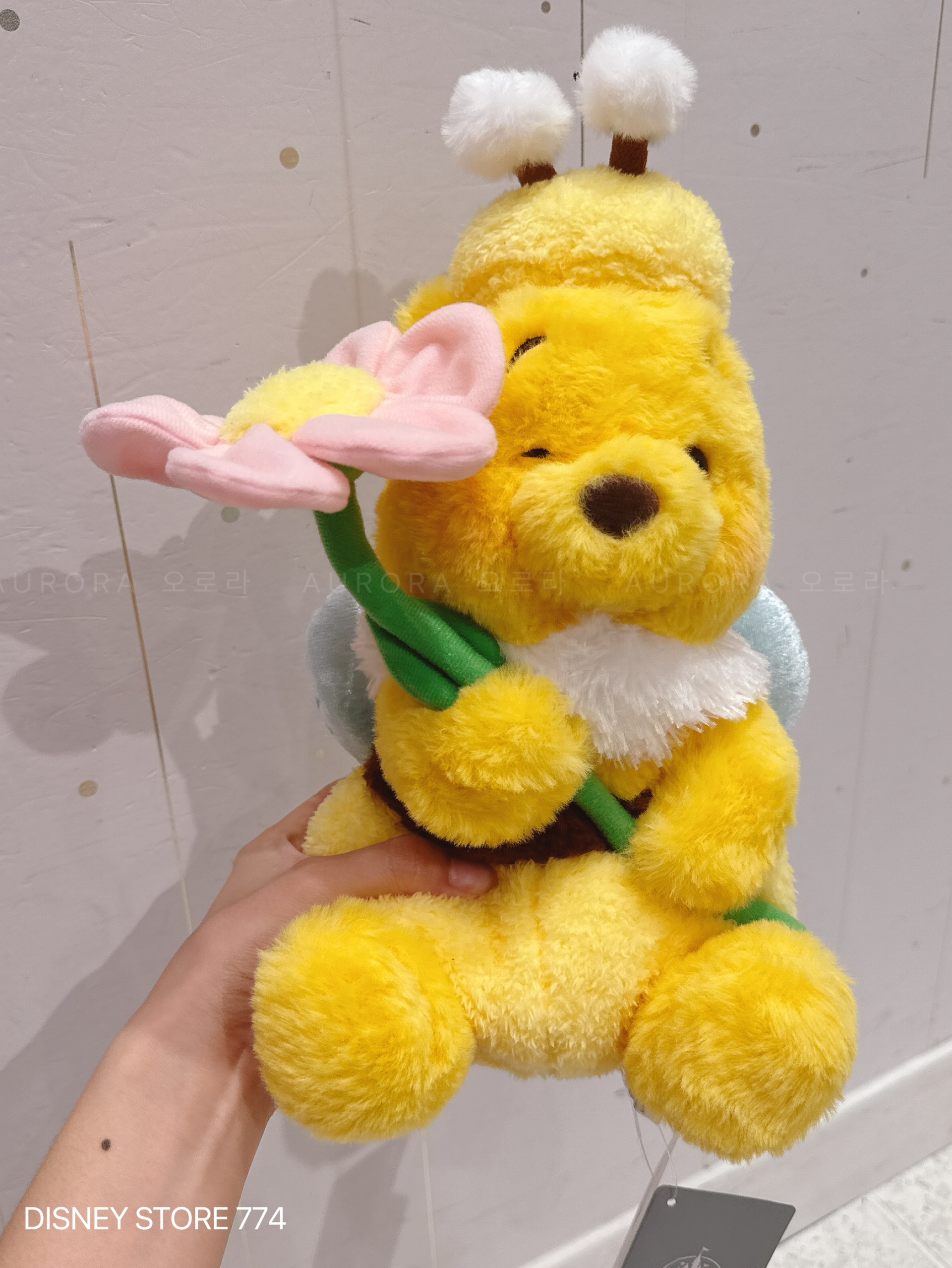 7feab1a4b1301959a74b4b606eb99d77