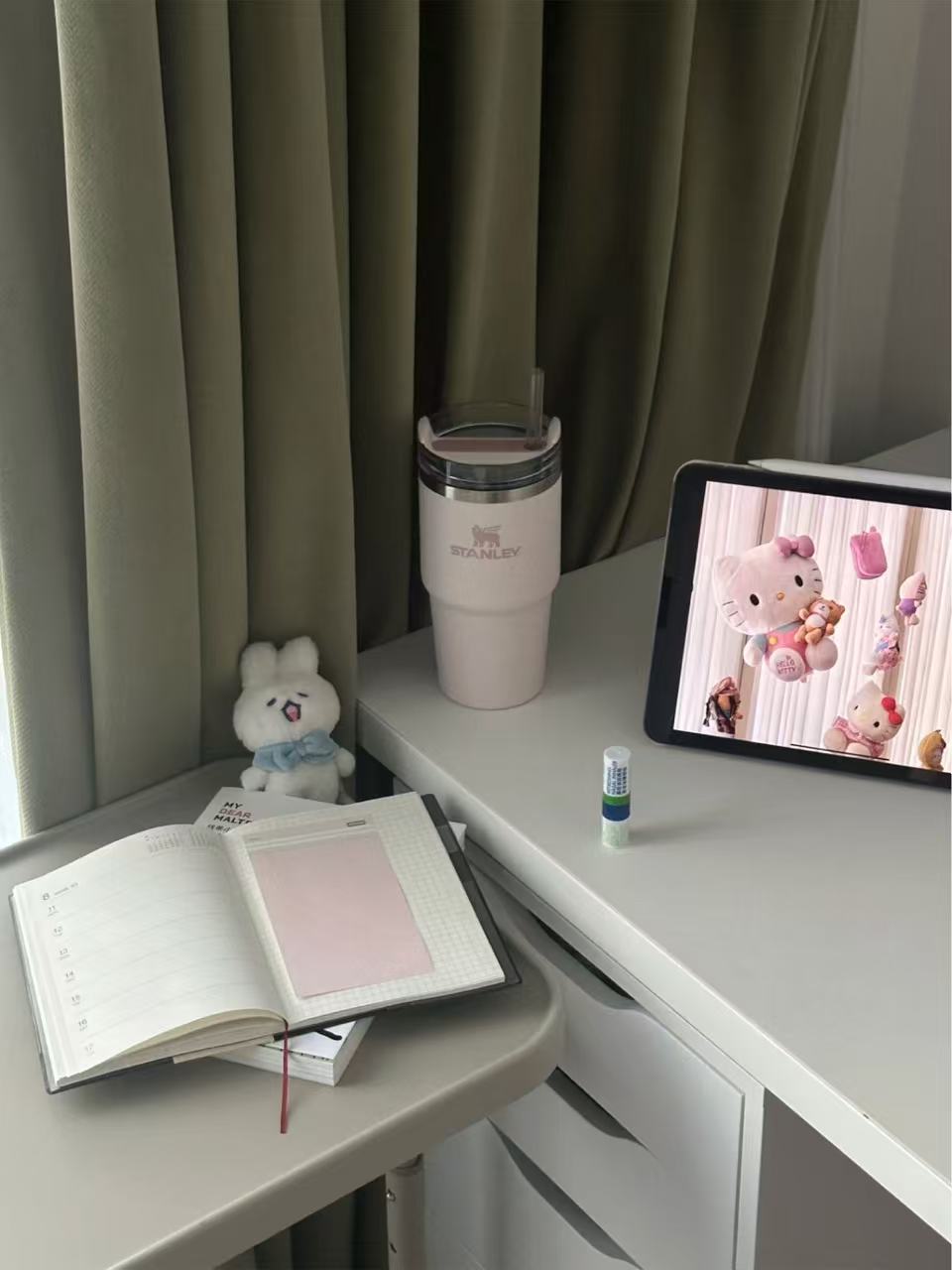 0839c1d3d46941deb93d1b7f4013198e