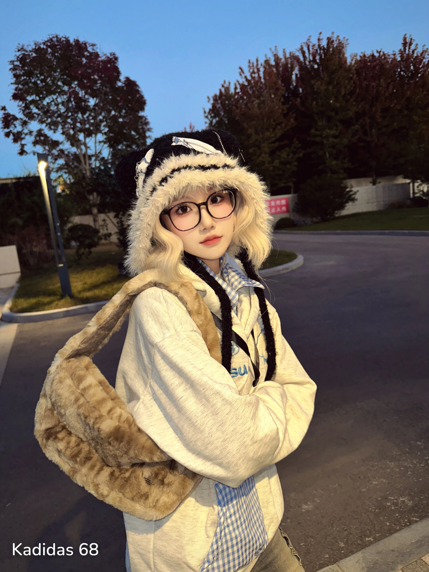 890a4651ec786d50221fe840aad22444