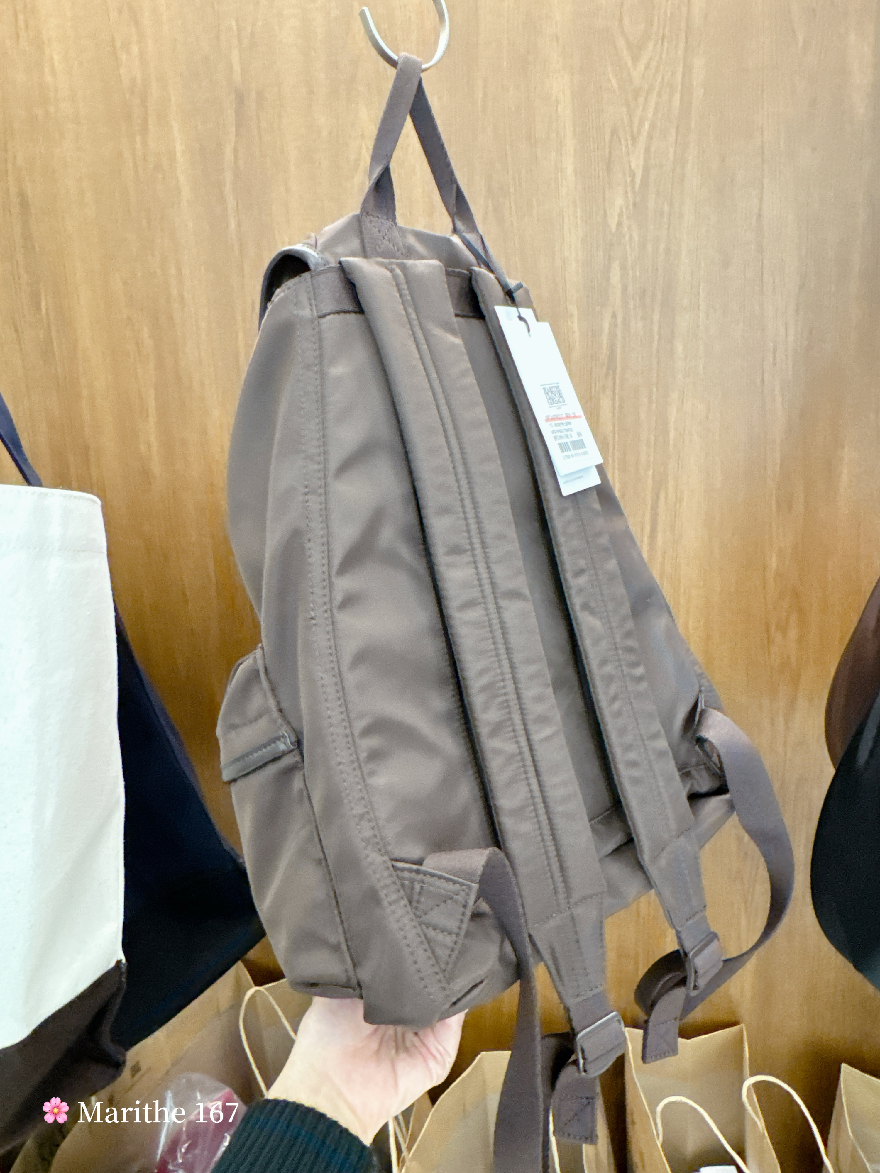 4658dcd4ad7b0e317d8abd890cd4976d